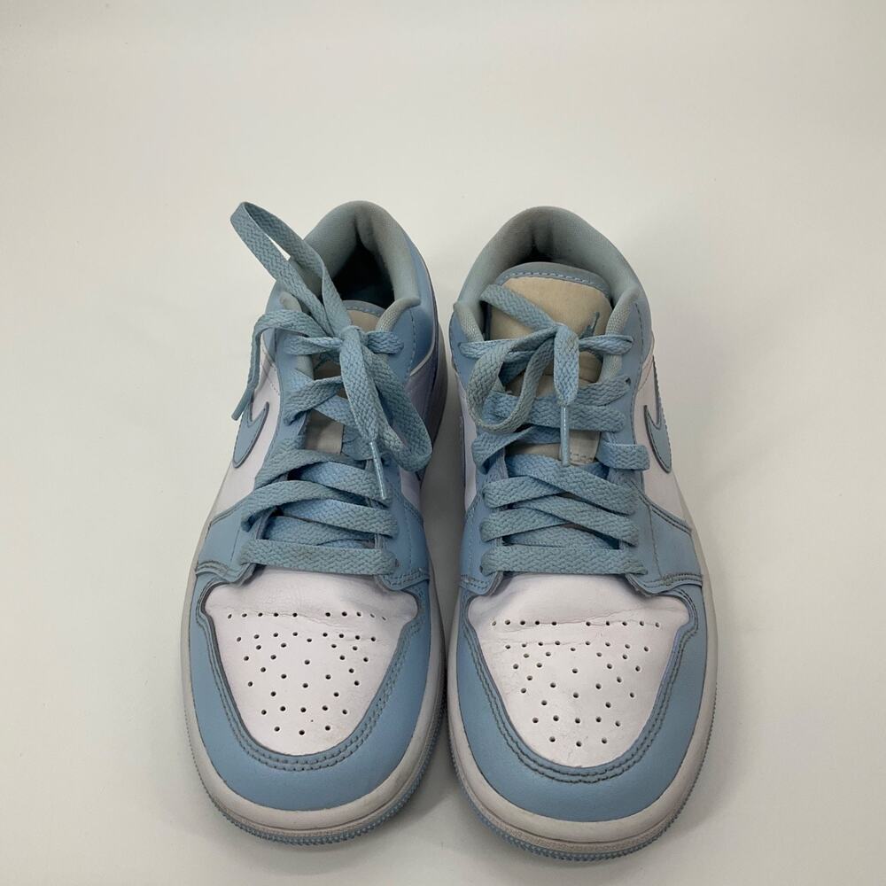 Nike Air Jordan 1 Low DC0774-141 Size 6 Baby Blue Casual Athletic Streetwear - Picture 2 of 10